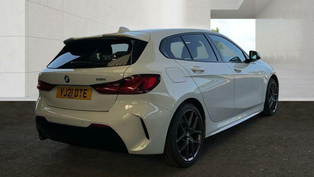 BMW 1 Series Hatchback 1.5 118I M Sport Lcp Dct Euro 6 Ss YJ21DTE White #6