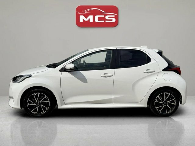 Toyota Yaris Vvt-h Design Hatchback OY72YNP White #4