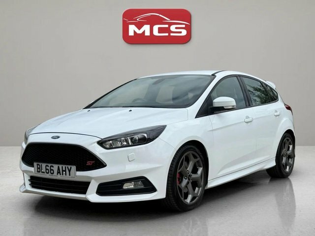 Ford Focus Ecoboost St-3 Hatchback BL66AHY White #3