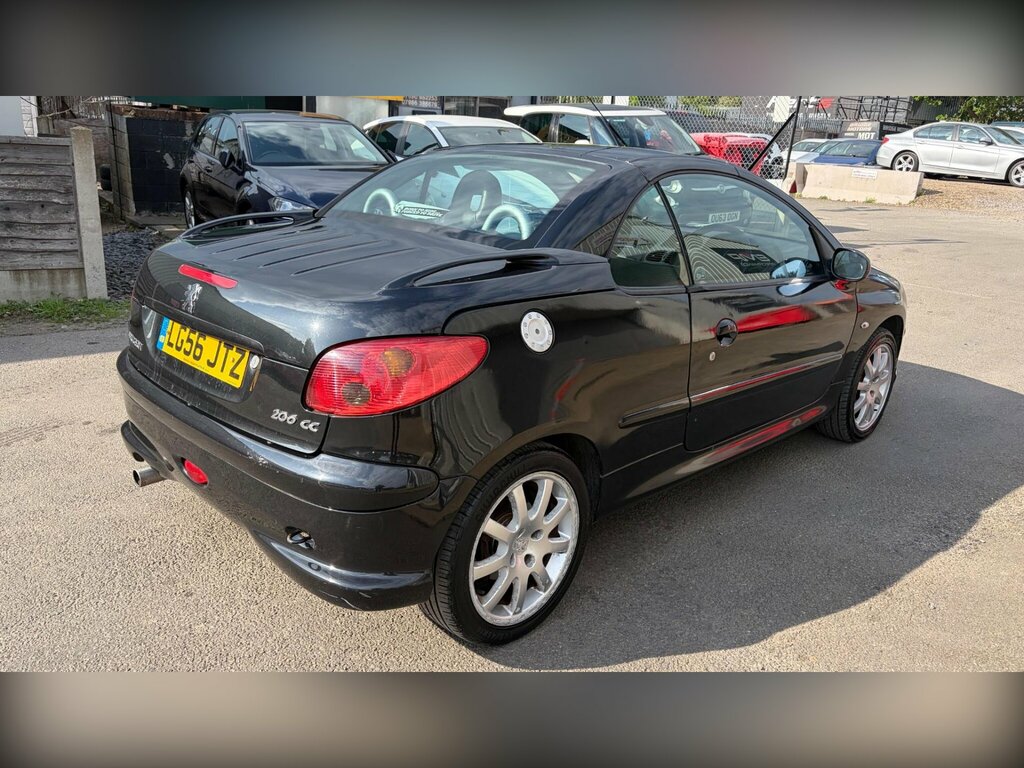 Peugeot 206 CC 1.6 16V Allure Tiptronic Black #4