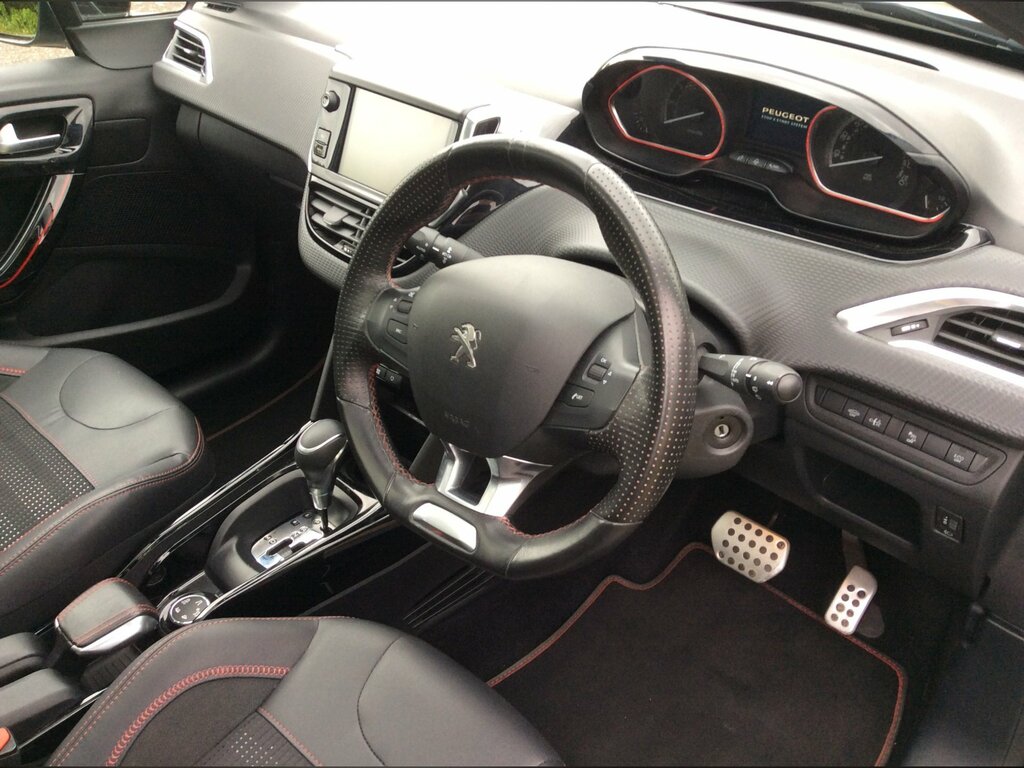 Peugeot 2008 1.2 Puretech Gt Line Suv Eat Euro 6 S MT18JWD Grey #4