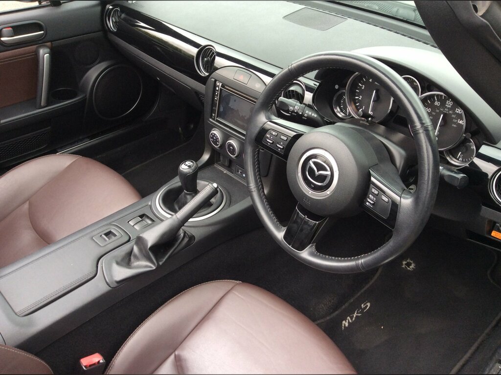 Mazda MX-5 1.8I Venture Convertible Euro 5 Red #4