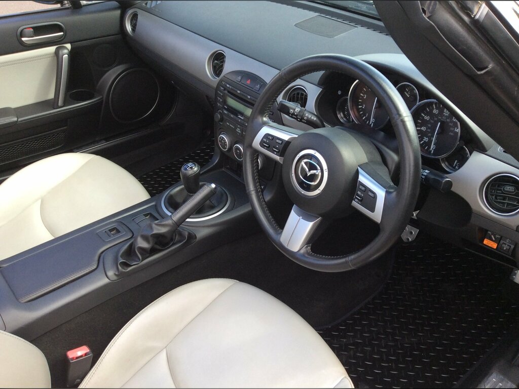 Mazda MX-5 2.0I Kendo Roadster Euro 5 160 Black #4