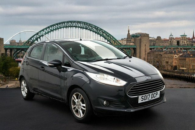 Ford Fiesta 1.25 Zetec Euro 6 Black