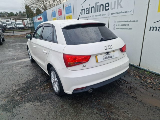 Audi A1 1.6 Tdi Se Sportback Euro 6 S S White #4