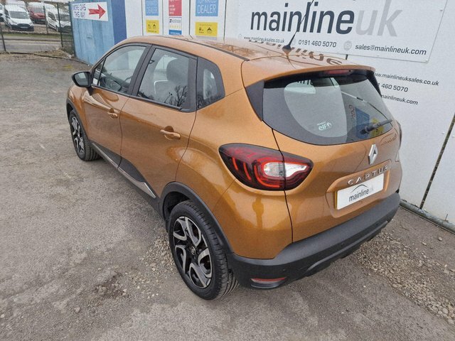 Renault Captur 0.9 Tce Energy Dynamique Nav Euro 6 S S CE18XZT Orange #4