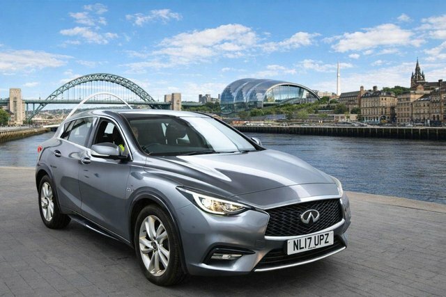 Infiniti Q30 2.2D Premium Dct Awd Euro 6 S S Grey