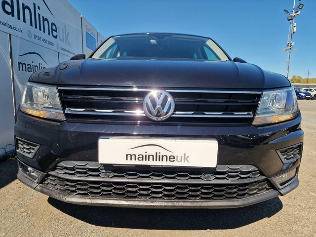 Volkswagen Tiguan 1.4 Tsi Se Navigation Euro 6 S S LL18MDV Black #6