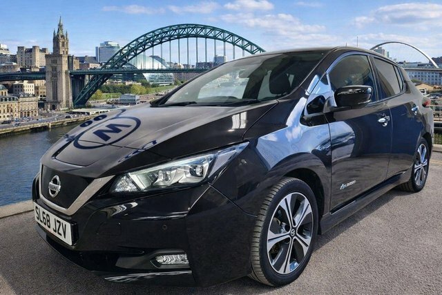 Nissan Leaf 40Kwh N-connecta Black