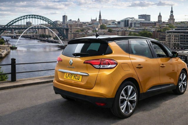 Renault Scenic 1.5 Dci Dynamique S Nav Euro 6 S S LF17YCU Yellow #2
