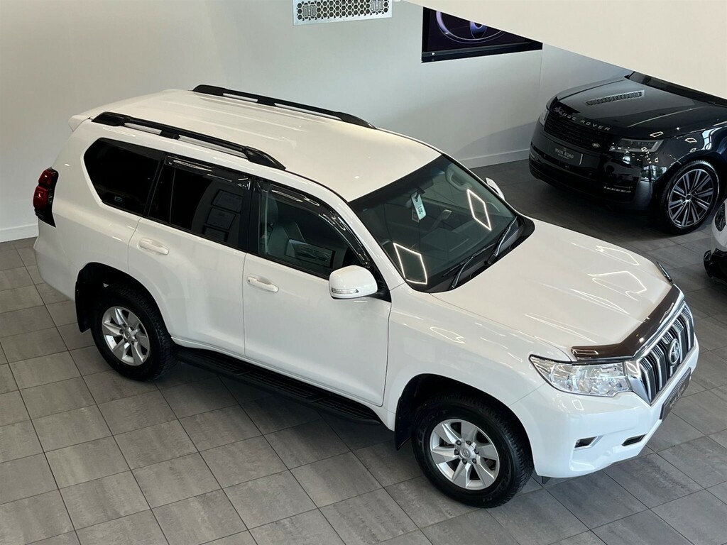 Toyota Land Cruiser 2.8D Active 4Wd Euro 6 Ss 7 Seat White #2