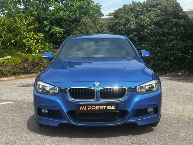BMW 3 Series Saloon PE62VOP Blue #2