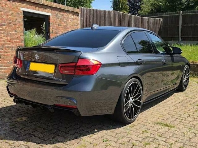 BMW 3 Series Saloon FG68RYW Grey #3