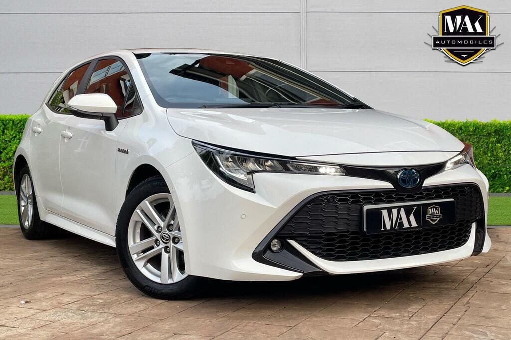 Toyota Corolla Hatchback 1.8 Vvt-h Icon Tech Cvt Euro 6 Ss ML71LJX White #2