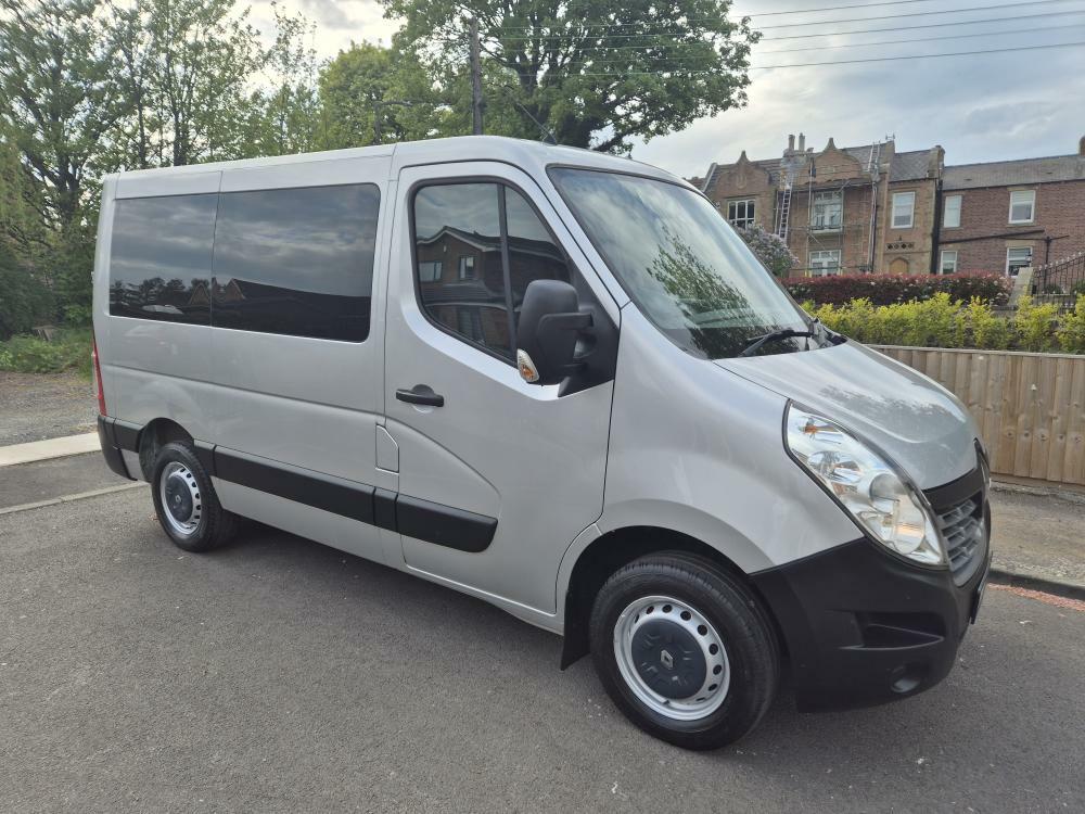 Renault Master 2.3 Dci Sl28 Business 5 Seat Wheel Chair Access Ve 