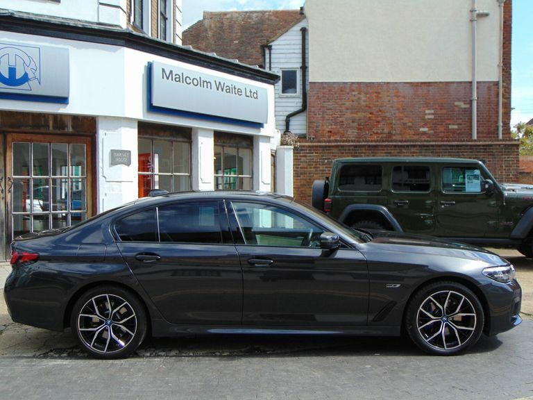 BMW 5 Series 530E M Sport AF71SVW Grey #2