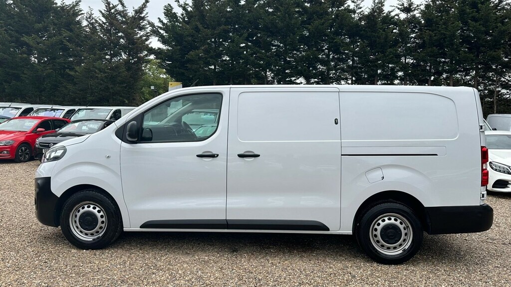 Vauxhall Vivaro 1.5 Turbo D 2900 Dynamic L2 H1 Euro 6 Ss 6Dr White #2
