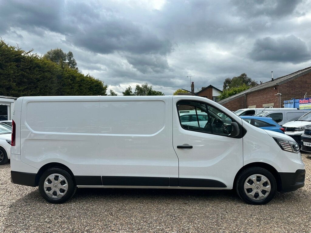 Renault Trafic 2.0 Dci Blue Ll30 Business L2 H1 Euro 6 Ss HN23FZT White #6
