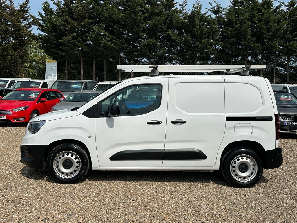 Vauxhall Combo 1.6 Turbo D 2300 Edition L1 H1 Euro 6 Ss FE19UPD White #2