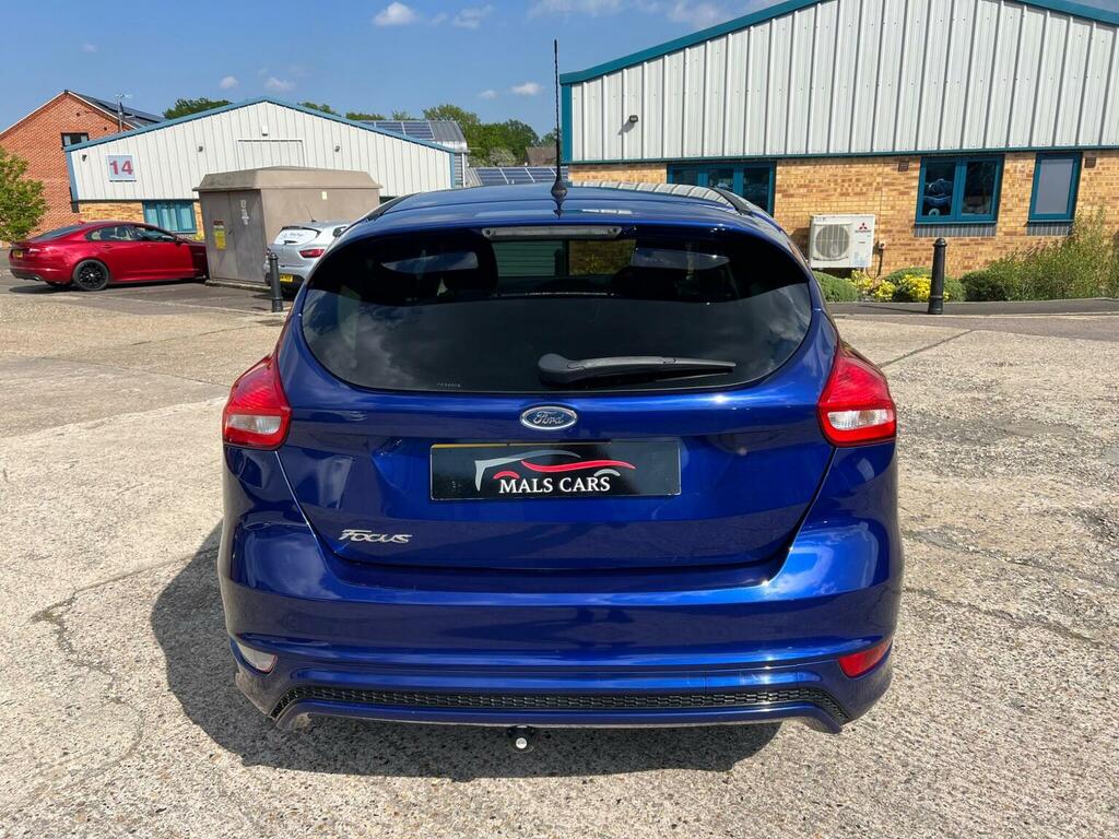 Ford Focus Hatchback 1.5 Tdci Zetec S Euro 6 Ss 2015 MT65VNY Blue #5