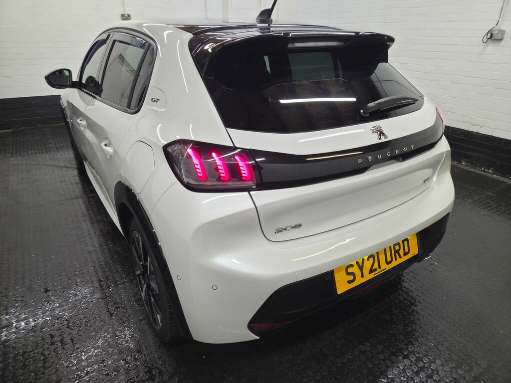 Peugeot 208 Gt Puretech Ss White #4