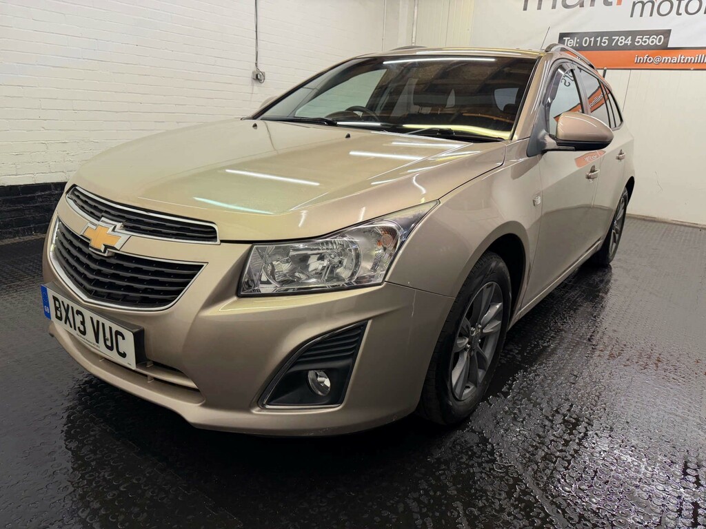 Chevrolet Cruze Lt Auto Beige #5