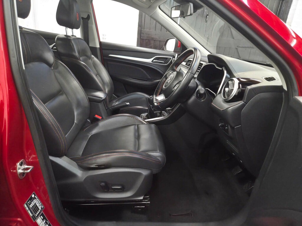 MG ZS Zs Exclusive Tgdi MF71KLE Red #6