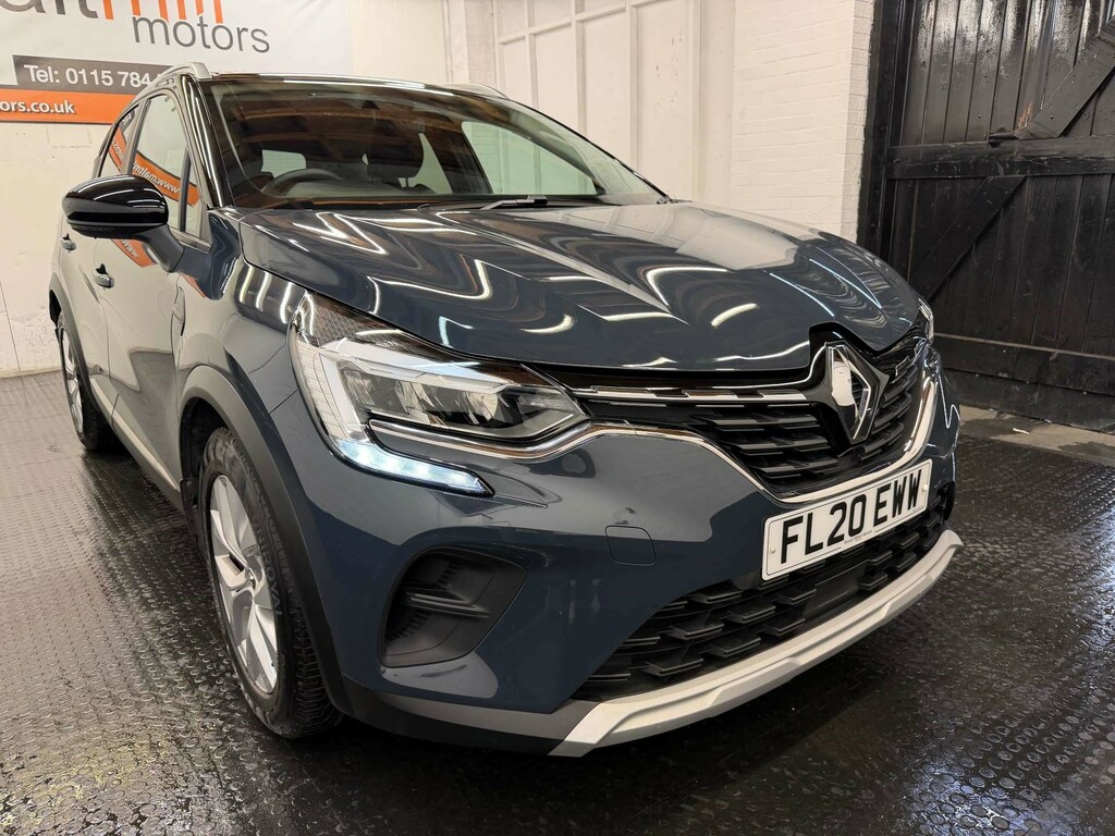Renault Captur Iconic Tce Blue
