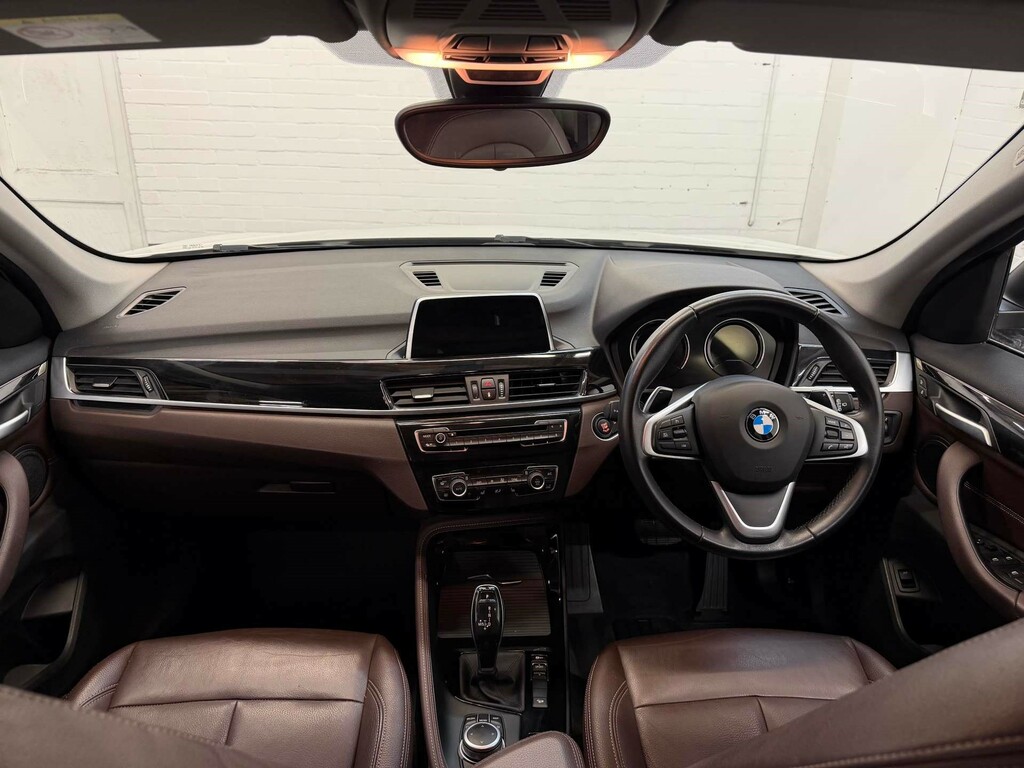 BMW X1 Xdrive 20I Xline 4Wd EF18JYZ White #4