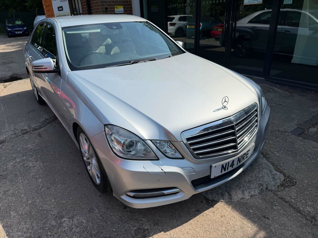 Mercedes-Benz E Class Blueefficiency Avantgarde Cdi #4