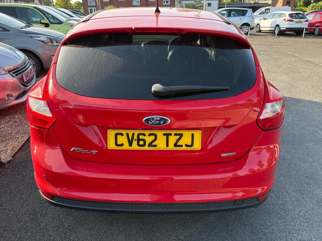 Ford Focus 1.0T Ecoboost Titanium X Hatchback Manu Red #3