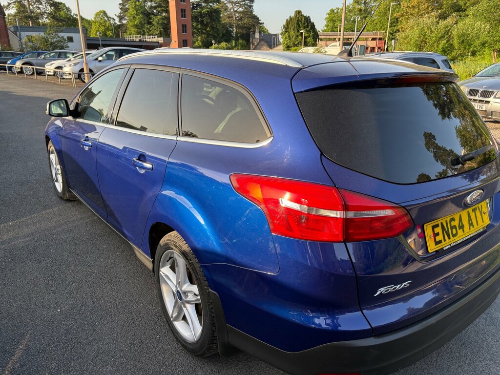 Ford Focus 1.6 Tdci Zetec Estate Euro 5 S EN64ATY Blue #4