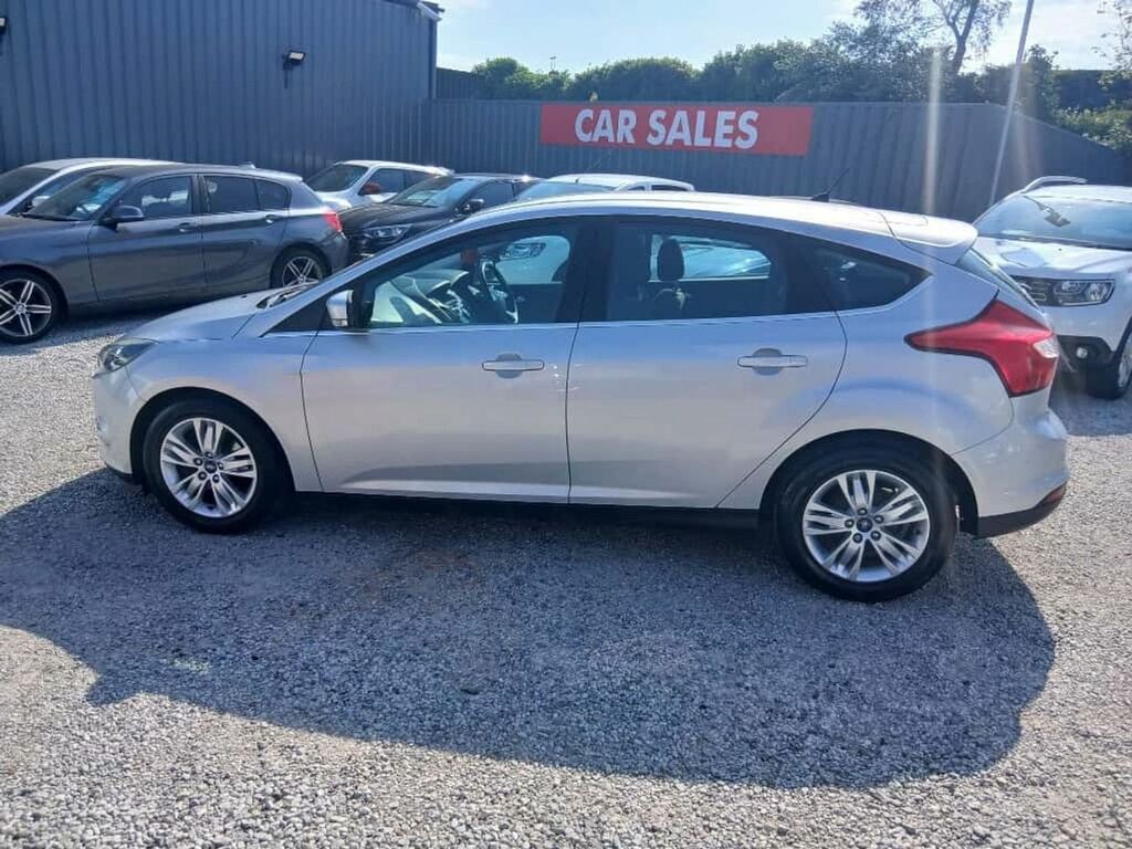 Ford Focus Titanium Navigator GN64OGF Silver #3