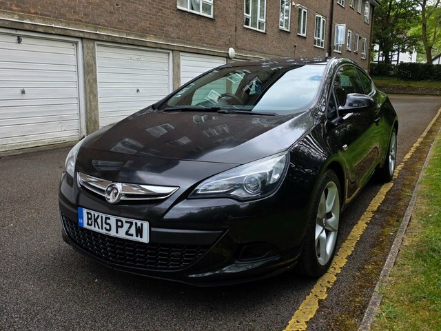 Vauxhall Astra GTC Turbo Sport Coupe Black #3