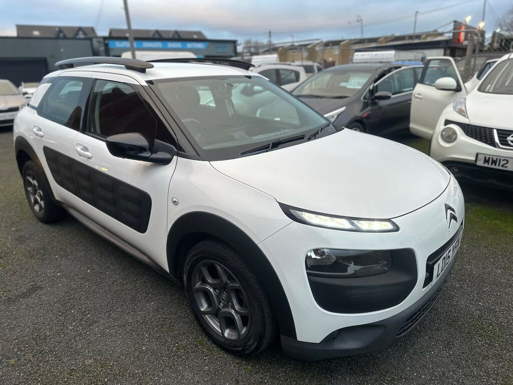 Citroen C4 Cactus 1.6 Bluehdi Feel Hatchback LD15YFN White #4