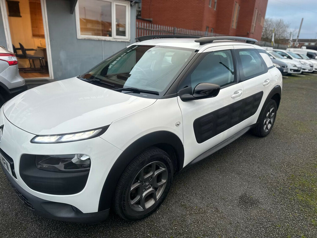 Citroen C4 Cactus 1.6 Bluehdi Feel Hatchback White