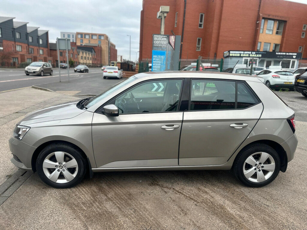 Skoda Fabia 1.4 Tdi Se Hatchback Beige #3