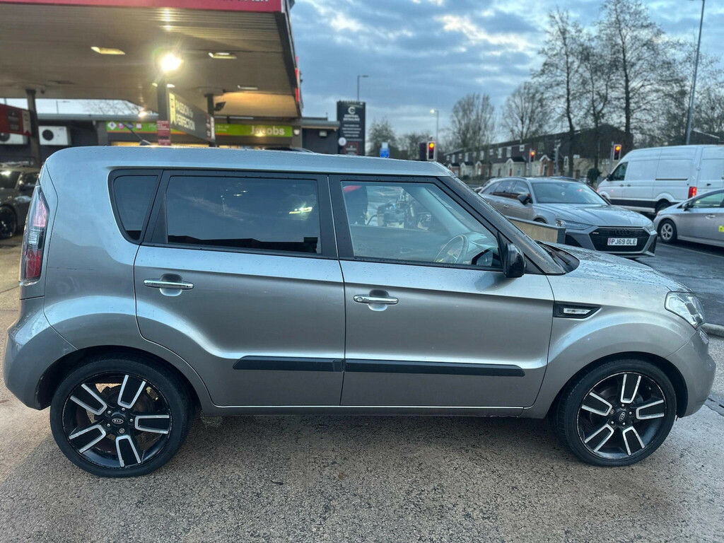 Kia Soul 1.6 Crdi Tempest Euro 4 Hatchback Silver #5