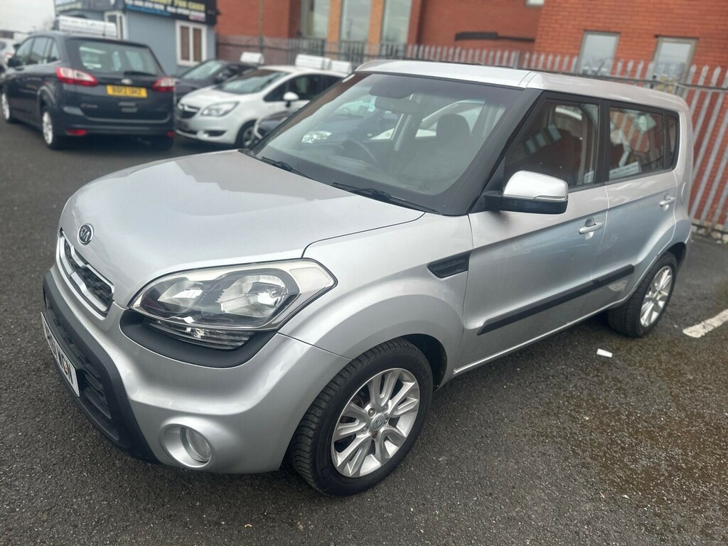 Kia Soul 1.6 Crdi 2 Euro 5 Hatchback Silver