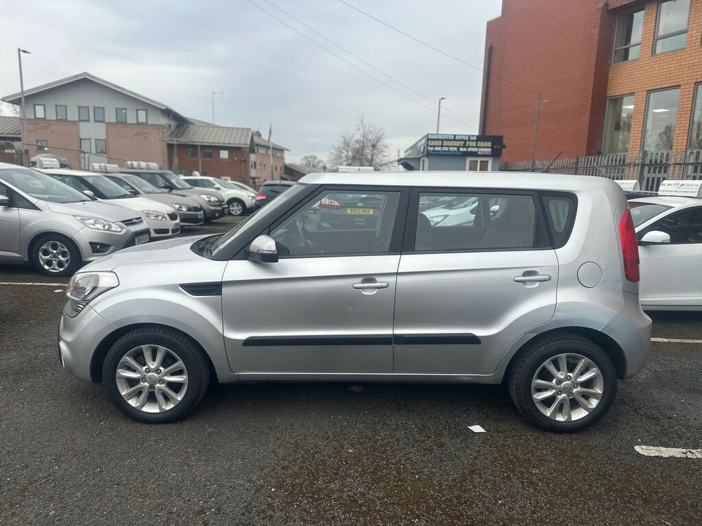Kia Soul 1.6 Crdi 2 Euro 5 Hatchback Silver #3