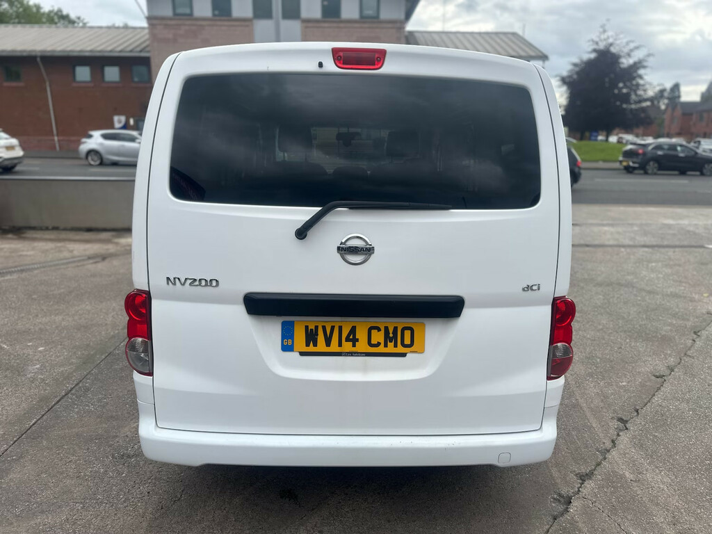 Nissan NV200 1.5 Dci 110 Acenta 5 Seat Mpv White #4