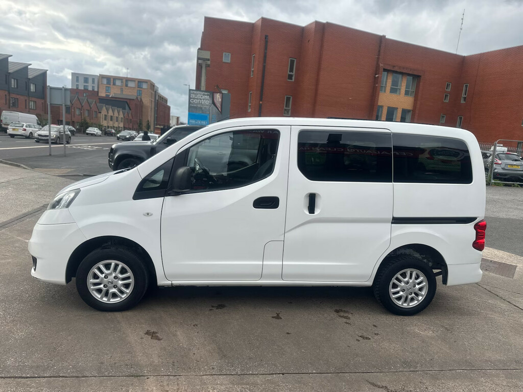 Nissan NV200 1.5 Dci 110 Acenta 5 Seat Mpv White #3