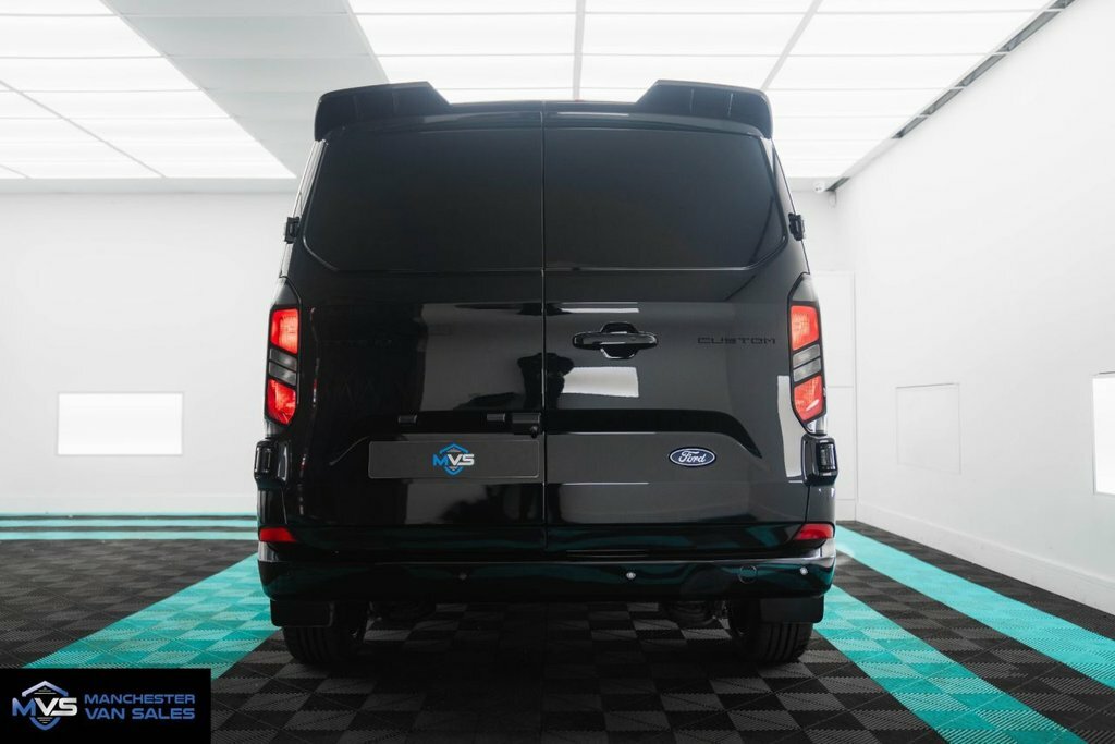 Ford Transit Custom 2L Limited FH25ZJK Black #6