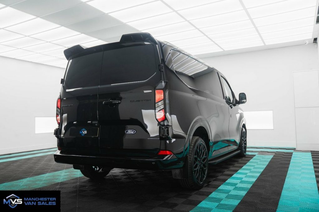 Ford Transit Custom 2L Limited FH25ZJK Black #5