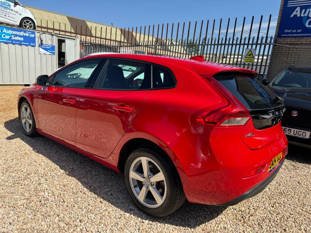 Volvo V40 Hatchback 1.6 D2 Es Euro 5 Ss 201414 SA14OLO Red #3
