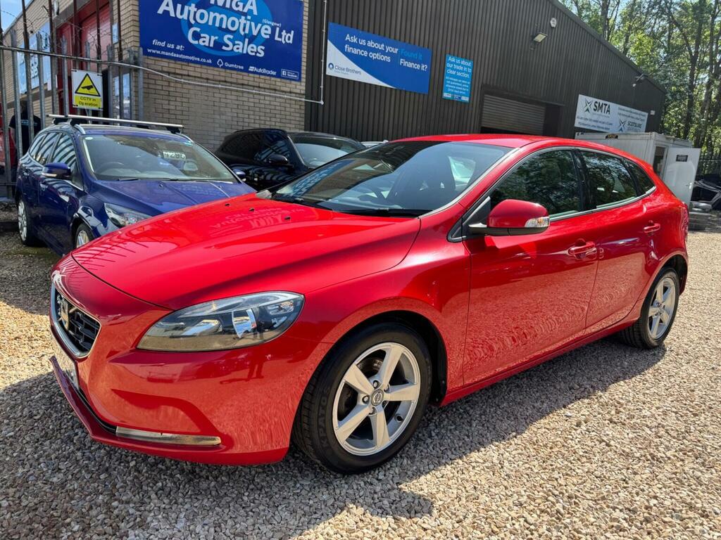 Volvo V40 Hatchback 1.6 D2 Es Euro 5 Ss 201414 SA14OLO Red #2