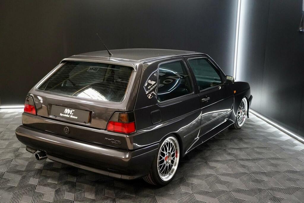 Volkswagen Golf -- #20