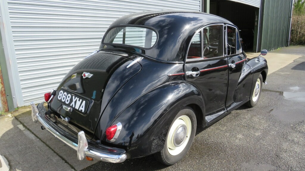 Morris Minor 4dr Saloon Black #4