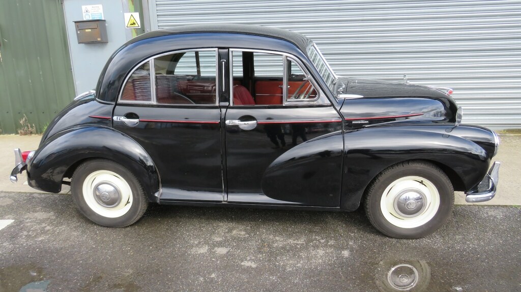 Morris Minor 4dr Saloon Black #2