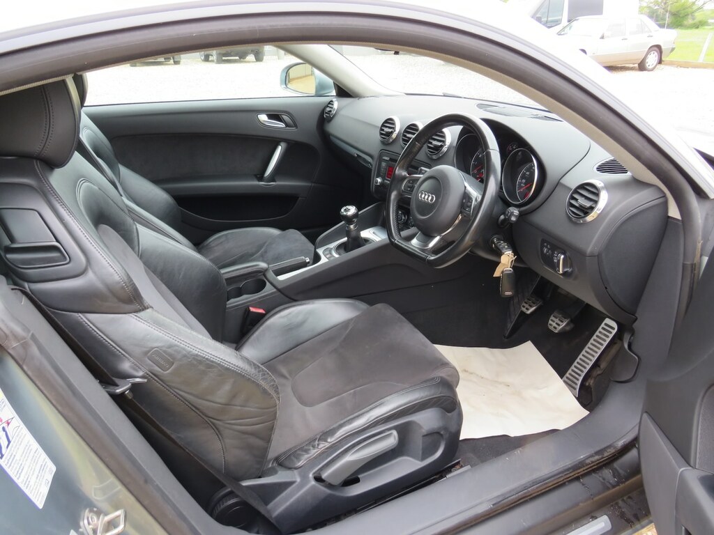 Audi TT 2.0T Fsi YH07GJO Grey #5